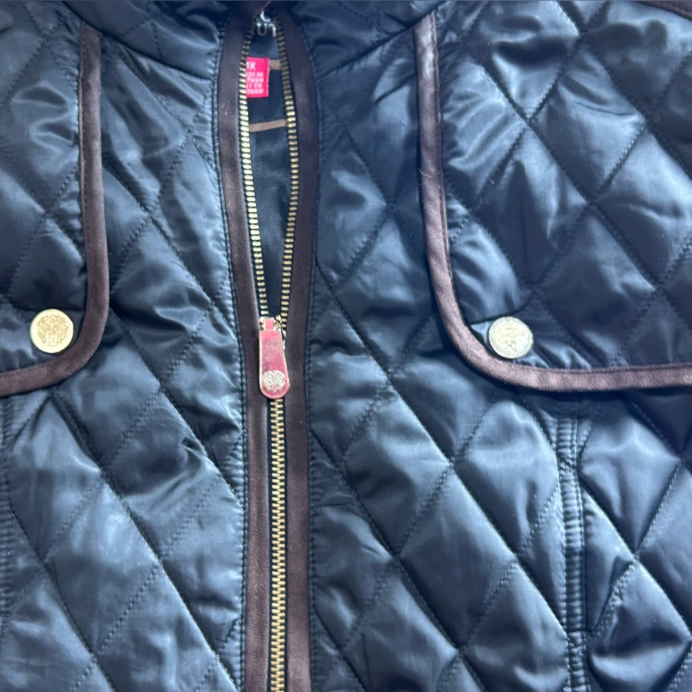 Vince Camuto Black Quilted Jacket with Brown Trim and Gold Accents Size 1X - Picture 11 of 14